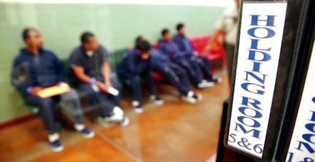 White House faces deadline on reuniting separated migrant families