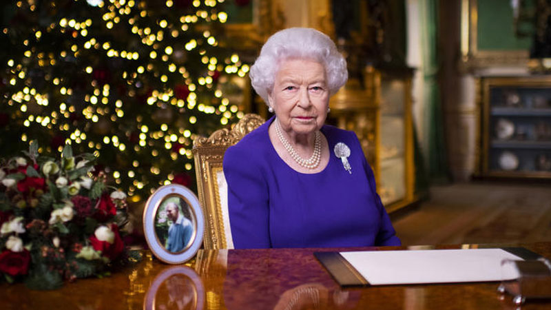 Queen's Christmas message: 'You are not alone'