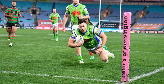 Raiders keeps their hopes alive after beating Rabbitohs 