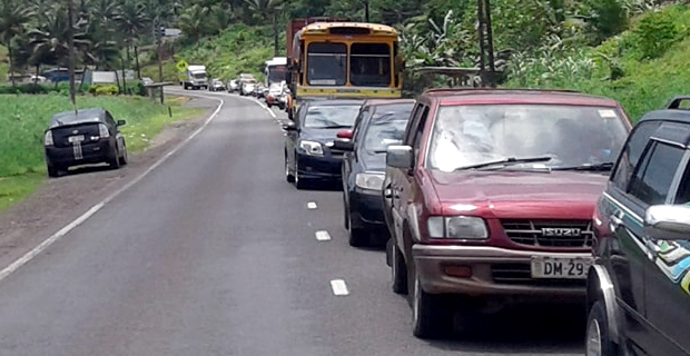 Major traffic caused by police checkpoints for 7 escapees