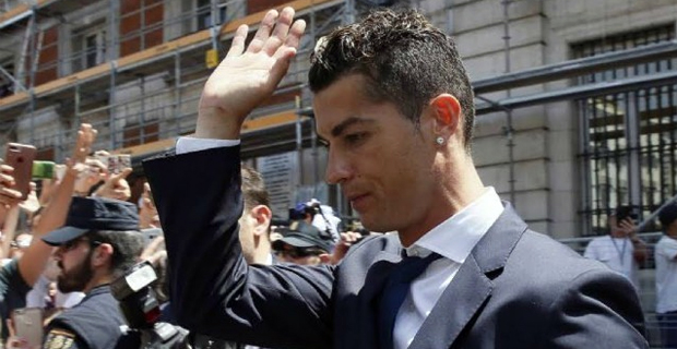 Ronaldo expected to plead guilty to tax fraud in Madrid