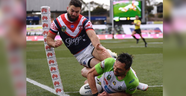 Raiders win knocks Roosters off top spot with a 14-12 win in Canberra