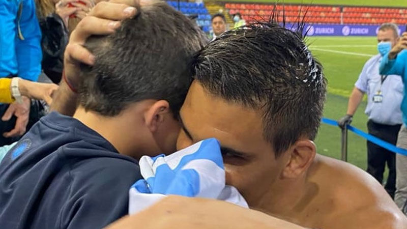 Argentina captain Pablo Matera gives jersey to tearful fan after Wallabies draw