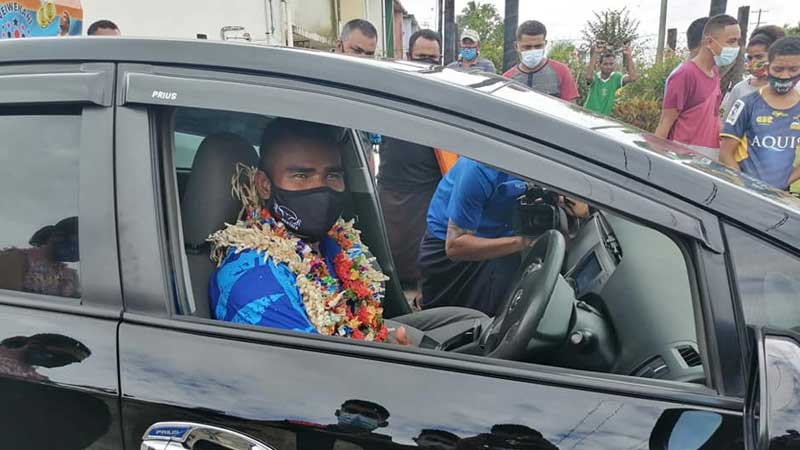 Vehicle given to Jerry Tuwai by Commercial Motors & Veiwekani Taxis