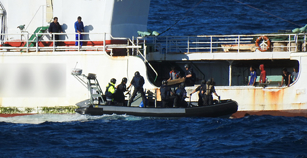 HMNZS Hawea boards about 250 vessels, detects 45 infringements during Fiji patrols