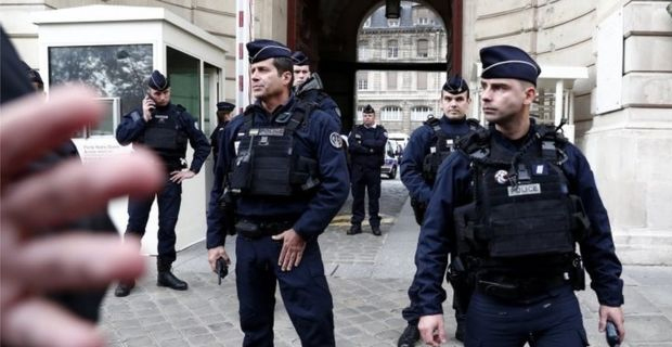 Anti-terror investigators take over inquiry into the killing of 4 police employees by a colleague in Paris