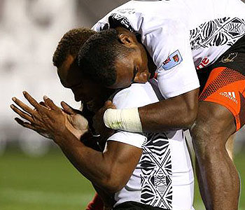 Fiji 7s team book place in quarters against Japan