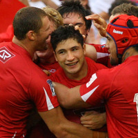 Reds out to create history