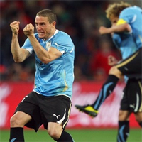 Uruguay dispatches Ghana to face Netherlands in semis