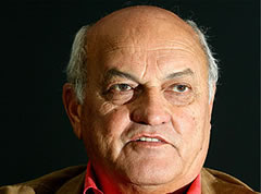 NZ Billionaire offers to help Fiji