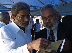 Charter Divisive: Qarase