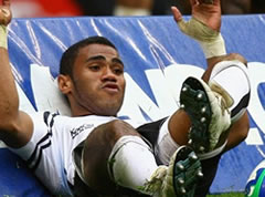 Fiji beats S/Africa in quarters