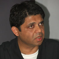 Come with an open mind, media told