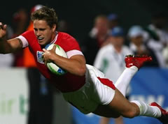 Fiji bundled out in quarters