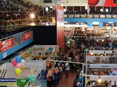 Record crowds at Showcase