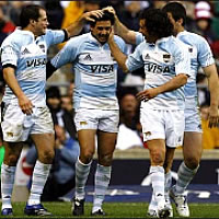 Argentina defeats France 