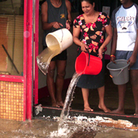 Water floods shops in Suva City