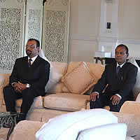 2 judges sworn in by the President