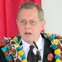 Be statesman like, not spiteful - Gates