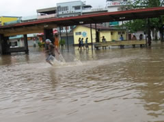 Flood waters rising again