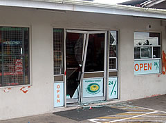 Service Station Robbed Early This Morning 