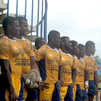 Savou wins coin toss, Wardens in