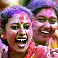 Holi unites races