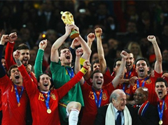 Iniesta puts Spain on top of the World
