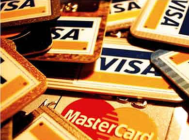 6 charged over alleged credit card scam