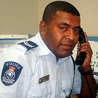 Police Look for Robbers