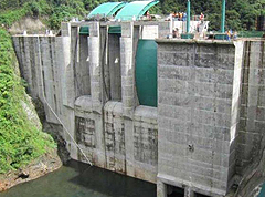 Nadarivatu Hydroelectric Scheme lights up villagers lives