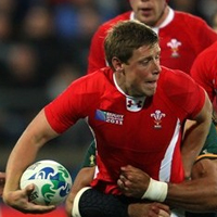 Wales chases history tonight
