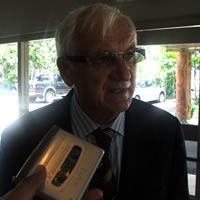 Alleged Plot Case Should Be Stayed-Lawyer