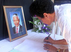 Hundreds attend Mandela memorial service in Suva