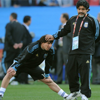 Maradona wants protection for Messi