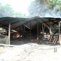 Heroic action saves children from fire