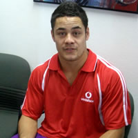 Hayne finalises new deal