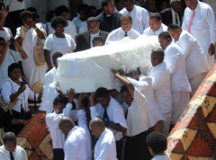 Body of Reverend Waqairatu arrives in Davuilevu