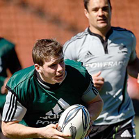 Slade to start at first-five against Fiji