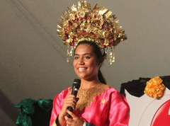 Hibiscus Queens face public judging last night