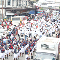 Mocelutu reunites with IDC trophy