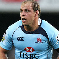 Waugh announces retirement after season end