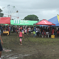 People take advantage of Lami festival