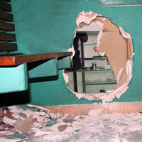 Jewelry shop broken into