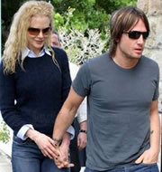 Nicole Kidman & Keith Urban Arrive for Fiji Holiday
