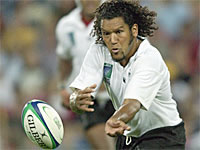 Ratuvou/Little to Provide Cover for Fullback 