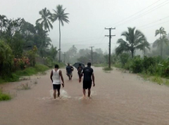 Heavy rain warning remains in force