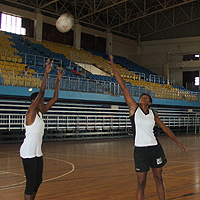 Netball team arrives in Sigapore