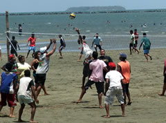 Families flock to beaches