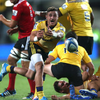 Hurricanes defeat Crusaders